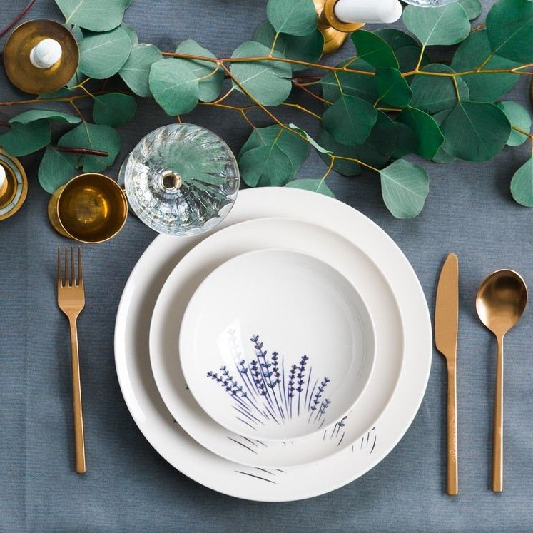 24-teiliges Porzellan-Geschirrset, weiß/blau