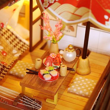 2Kids Toys - Miniatur des Hauses Prunkvolle Sakura-Villa 2xAAA