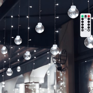 Aigostar - LED Außen-Weihnachtslichterkette 120xLED/8 Funktionen 3x0,6m IP44 kaltweiß + Fernbedienung