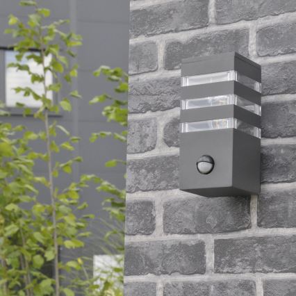 Außenwandleuchte mit Sensor TEKSAS 1xE27/12W/230V IP44 Anthrazit