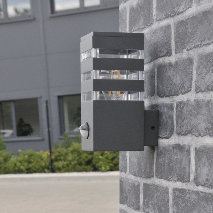 Außenwandleuchte mit Sensor TEKSAS 1xE27/12W/230V IP44 Anthrazit