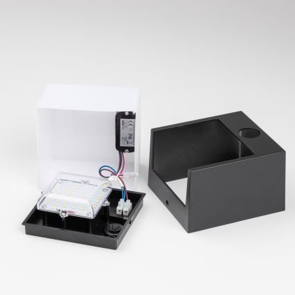 Brilagi - LED Außenwandleuchte mit Sensor TERNI LED/12W/230V schwarz IP44
