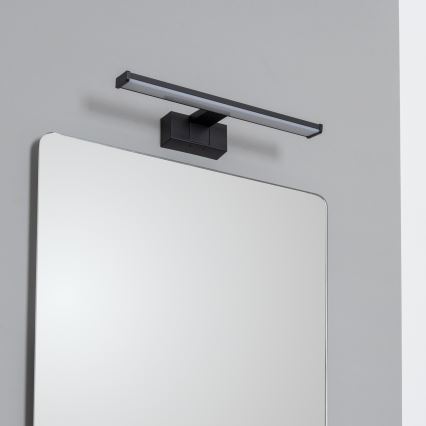 Brilagi - LED-Badspiegelleuchte 3-in-1 VESTRA LED/8W/230V 40 cm IP44 schwarz
