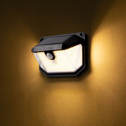 Brilagi - LED Solar-Wandleuchte mit Bewegungs- und Dämmerungssensor WALLIE LED/4W/5,5V 1200 mAh 3000K IP65