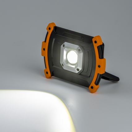 Dimmbarer wiederaufladbarer LED-Strahler 10W/5V USB 6500K IP44