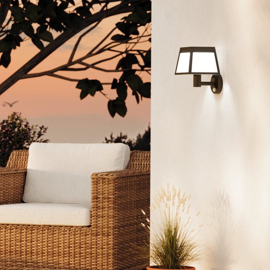 Eglo - LED-Solarwandleuchte mit Sensor LED/7,5W/3,7V 2200 mAh IP44