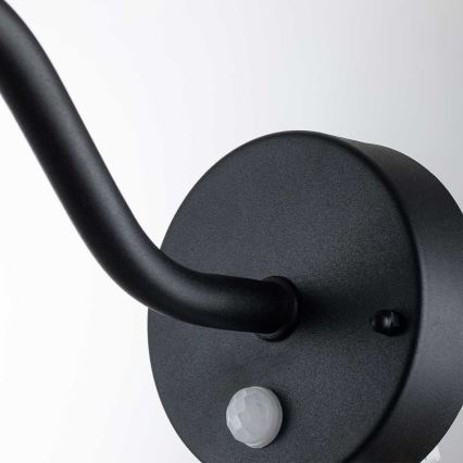 Elstead - Außenwandleuchte mit Sensor KLAMPENBORG 1xE27/60W/230V IP44