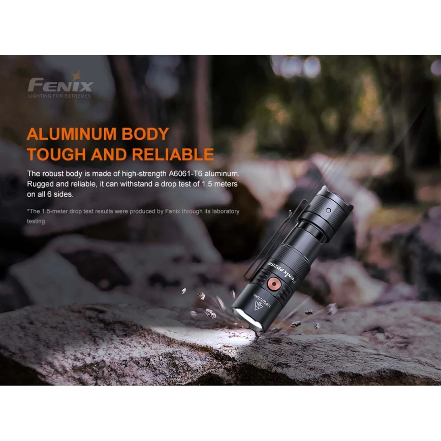 Fenix PD25R - Aufladbare LED-Taschenlampe LED/USB/1xCR123A IP68 800 lm 70 h 700 mAh