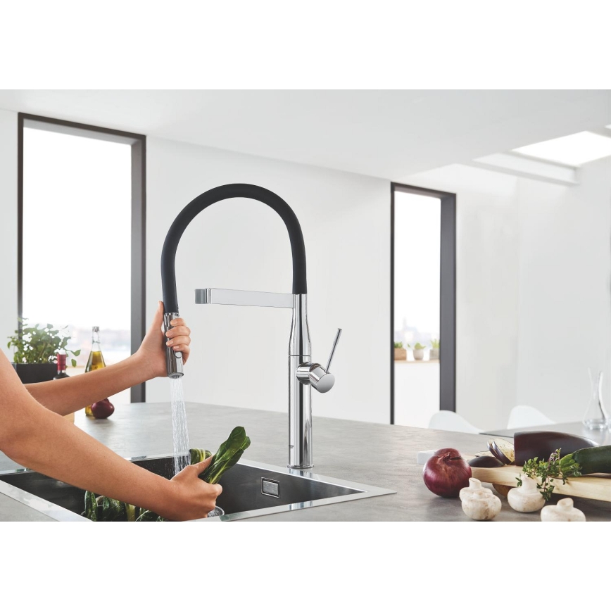 GROHE 30294000 - ESSENCE Spültischarmatur 530 mm, glänzender Chrom