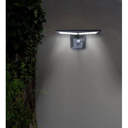 LED-Solarwandleuchte mit Sensor LED/2,6W/5,5V IP65 1800 mAh schwarz