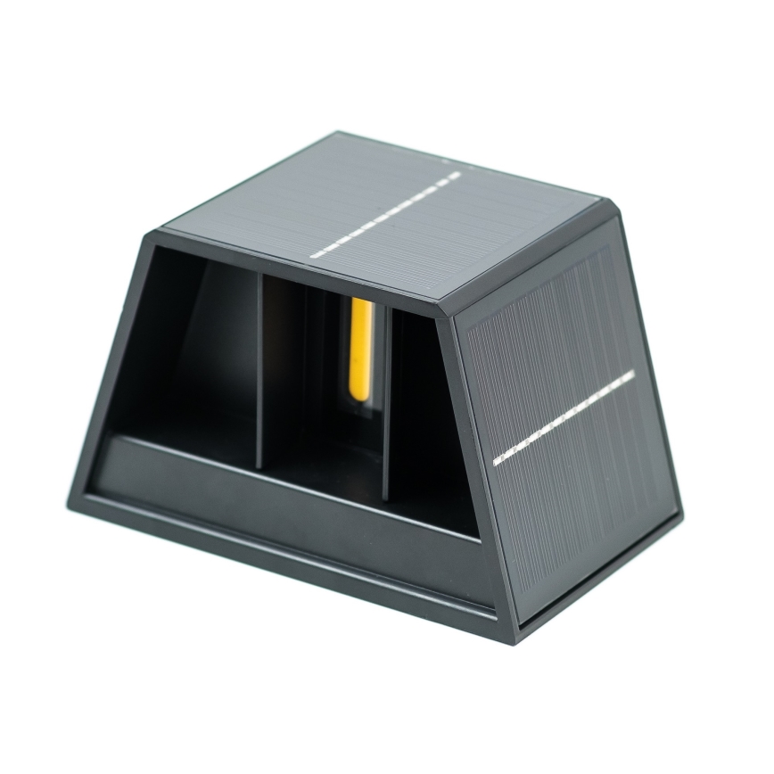 LED-Solarwandleuchte mit Sensor LED/2W/5V IP54 1300 mAh