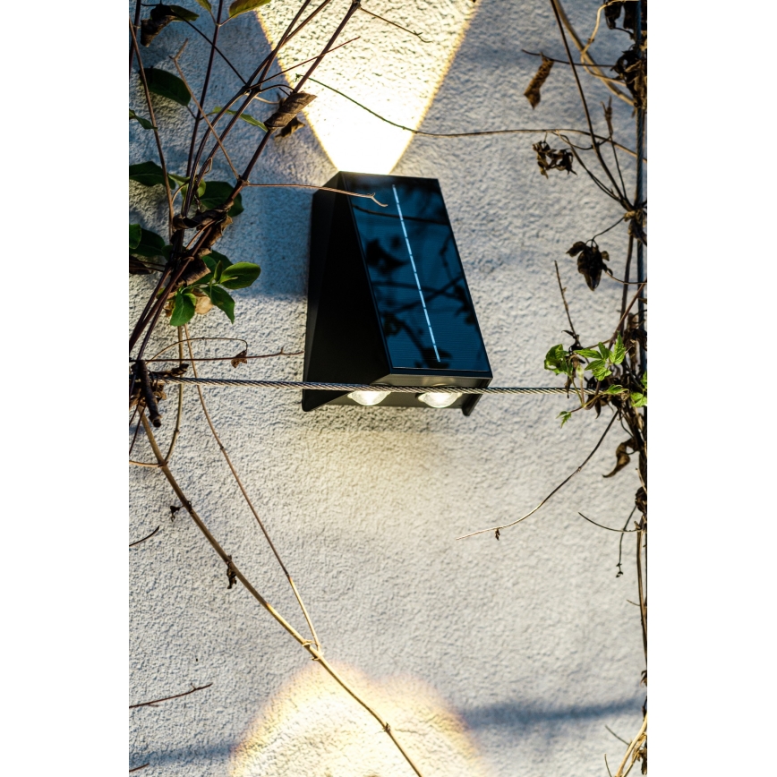 LED Solar-Wandleuchte mit Sensor LED/2W/5V IP54 1300 mAh
