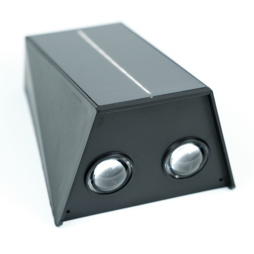 LED Solar-Wandleuchte mit Sensor LED/2W/5V IP54 1300 mAh