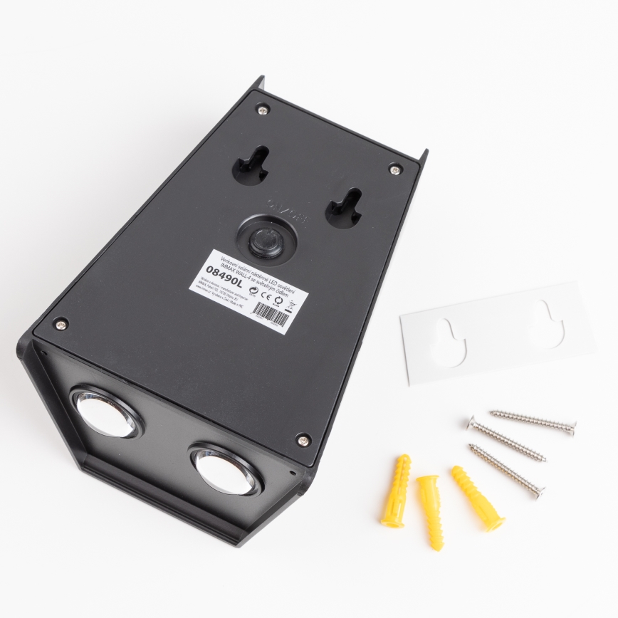 LED Solar-Wandleuchte mit Sensor LED/2W/5V IP54 1300 mAh