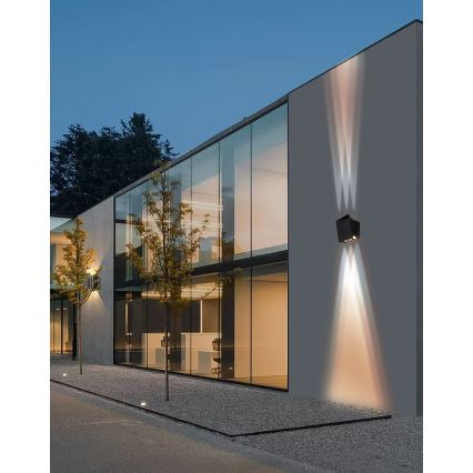LED-Solarwandleuchte mit Sensor LED/2W/5V IP54 1300 mAh