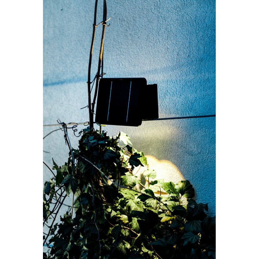 LED-Solarwandleuchte mit Sensor LED/2W/5V IP54 1300 mAh