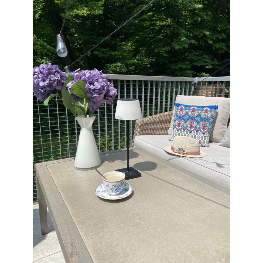 Dimmbare LED-Outdoor-Solarleuchte mit Sensor LED/4W/5V IP44 3600 mAh