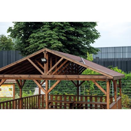 LED dimmbarer Fluter mit Solarpanel und Dämmerungssensor LED/10W/10000 mAh 3,2V IP65 + Fernbedienung