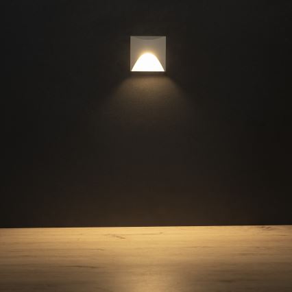 LED-Treppenleuchte EXIN LED/2,5W/230V 3000K IP65 weiß, eckig