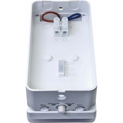 LED Dimmbare Außenwandleuchte mit Bewegungsmelder und Dämmerungssensor LED/12/15/20W/230V IP65 weiß