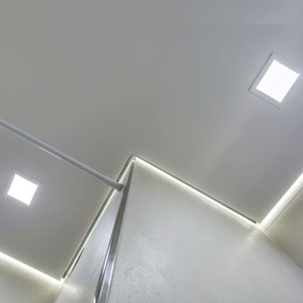 LED-Einbauleuchte LED/6W/230V 12x12 cm 3000K weiß