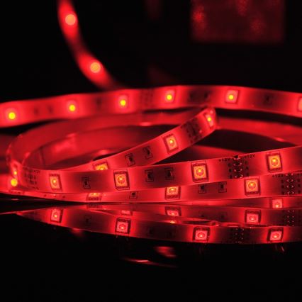 LED RGB dimmbares Band 5m LED/18W/12V IP20 + Fernbedienung