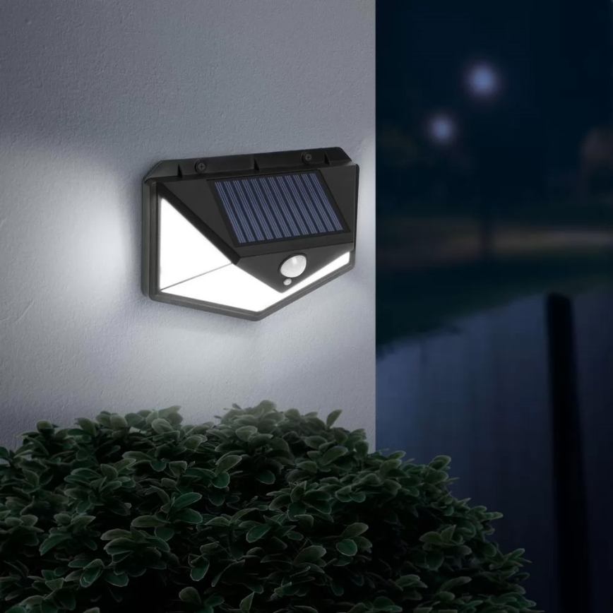 LED Solar-Wandleuchte mit Sensor LED/5W/5,5V IP65 1200 mAh