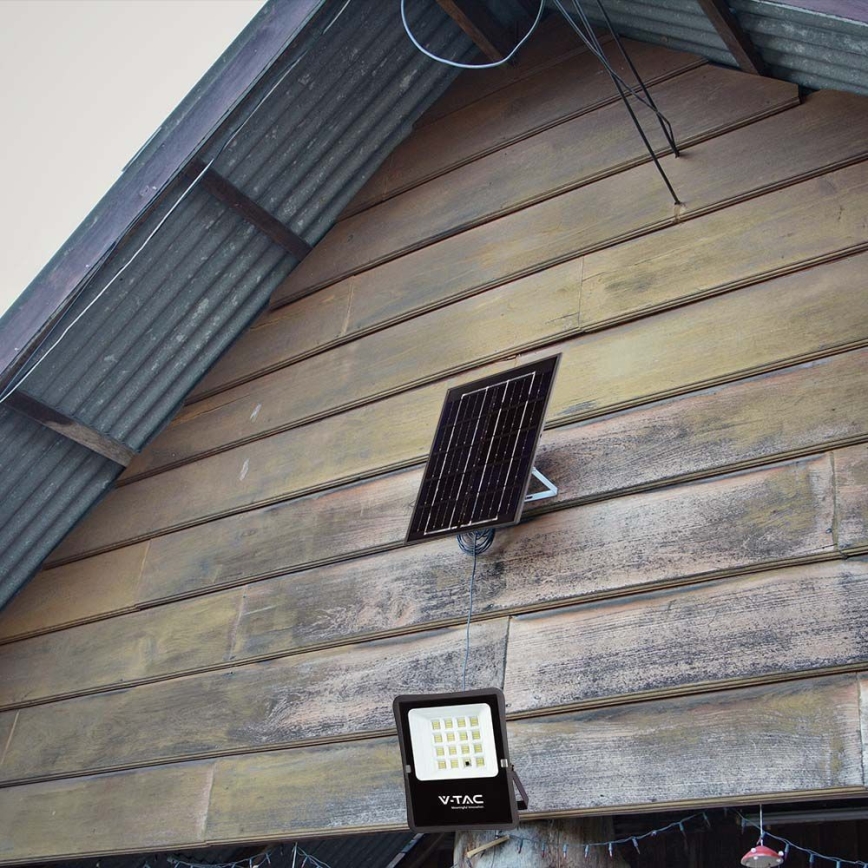 LED-Solarstrahler für den Außenbereich LED/12W/3,2V 4000K IP65 10000 mAh + Fernbedienung