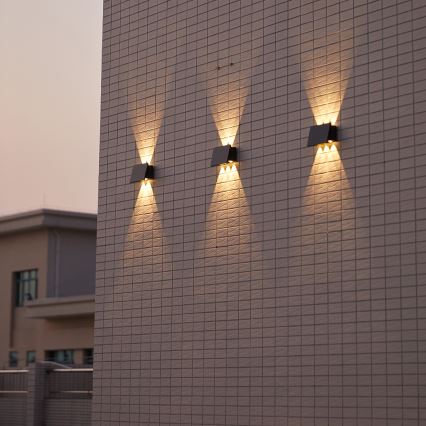 LED-Solarwandleuchte ALF LED/4W/1300 mAh 3000K IP54 schwarz