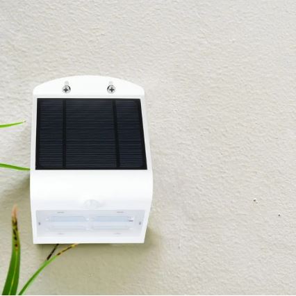 LED-Solarwandleuchte mit Sensor LED/3W/3,7V 3000/4000K IP65 2000 mAh weiß