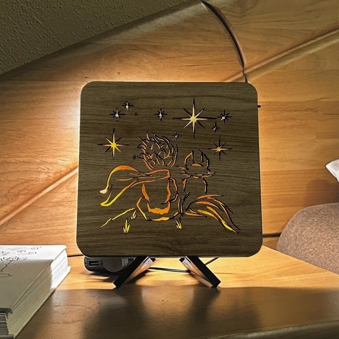 Li-Go 5788/DUB2 - LED-Tischdekoration LED/12W/230V 19x19 cm Eiche/Der kleine Prinz