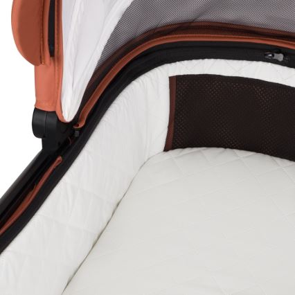 Lionelo - 3-in-1 Kombi-Kinderwagen LAYLA Brown Rust