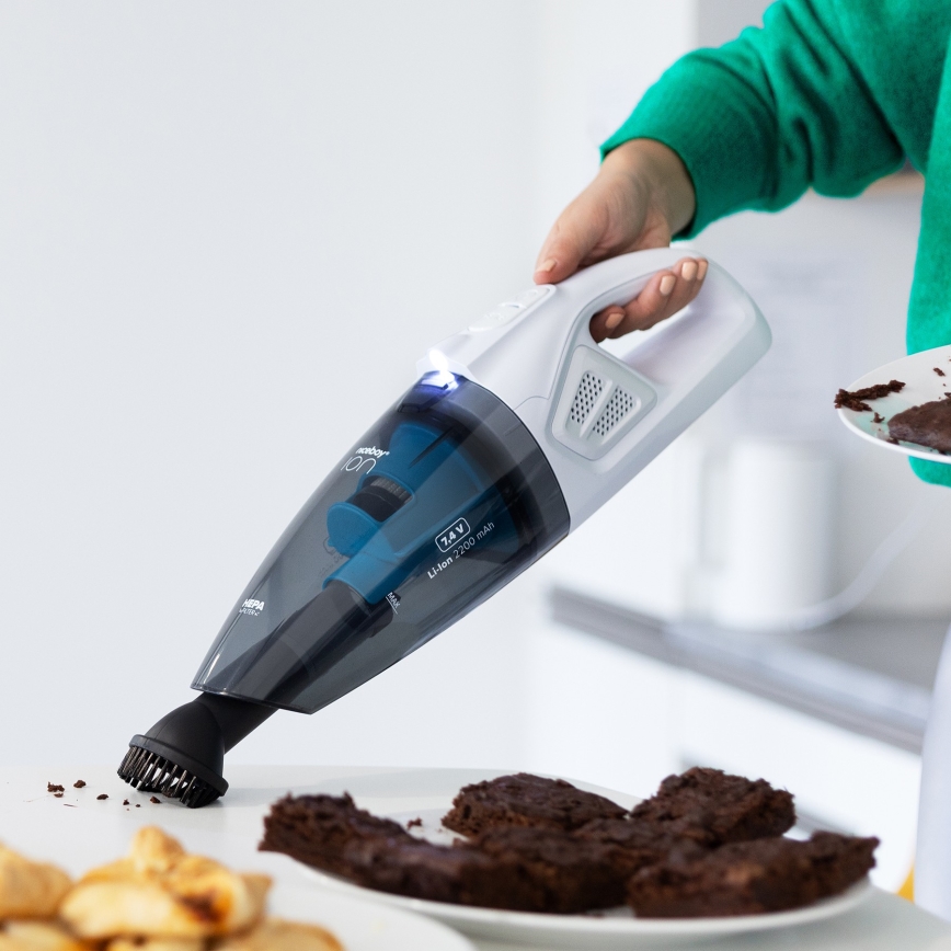 Niceboy ION Hurricane R1 - Wiederaufladbarer Handstaubsauger 50W/2200 mAh Weiß/Blau