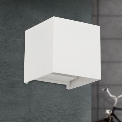 LED-Outdoor-Wandleuchte CUBE 2xLED/3W/230V IP54 weiß
