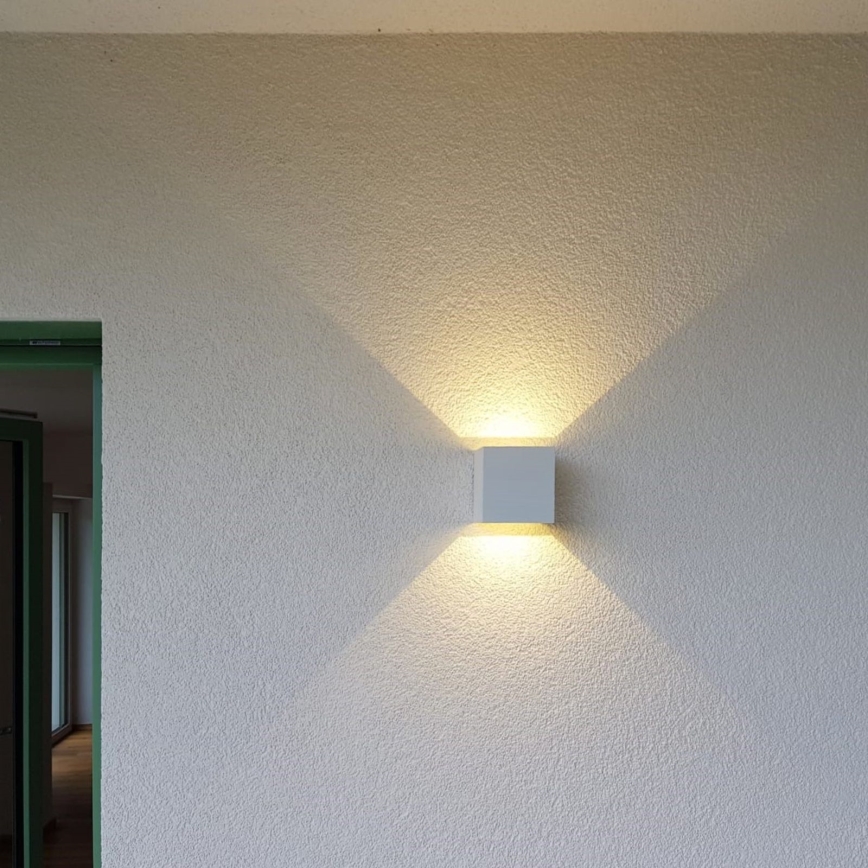 LED-Outdoor-Wandleuchte CUBE 2xLED/3W/230V IP54 weiß