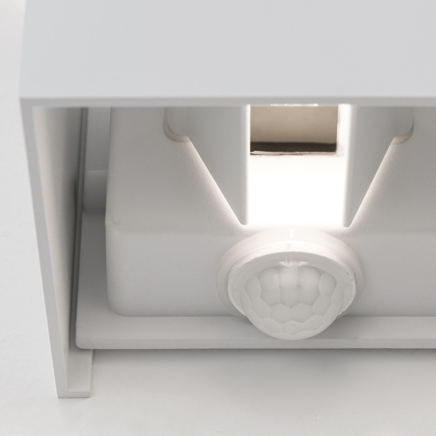 LED-Outdoor-Wandleuchte mit Bewegungs- und Dämmerungssensor CUBE-S LED/13W/230V IP54 weiß