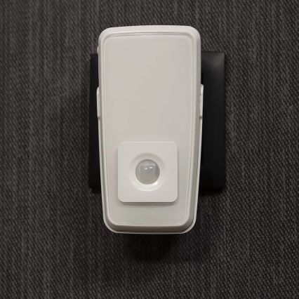 Osram - LED-Orientierungsleuchte für Steckdose mit Sensor LUNETTA LED/2W/230V