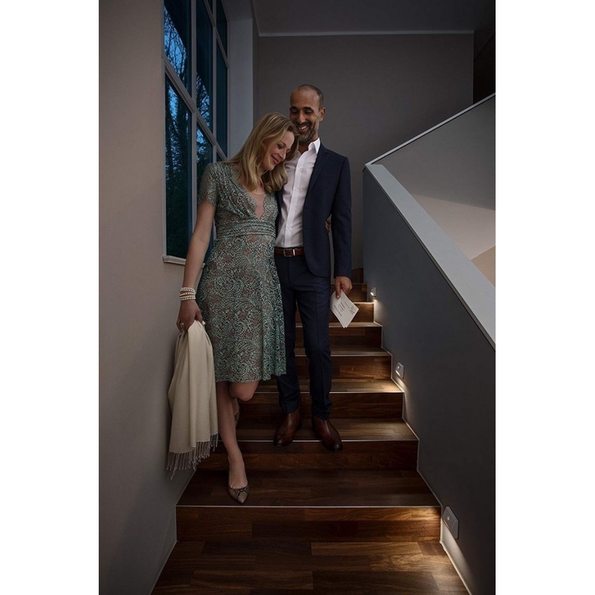 Osram - LED-Treppenleuchte mit Sensor NIGHTLUX LED/0,25W/3xAAA IP54 weiß