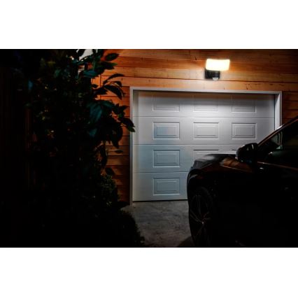 Philips - LED-Solarwandleuchte mit Sensor TYLUS LED/6W/3,7V 2600 mAh 3000K IP44