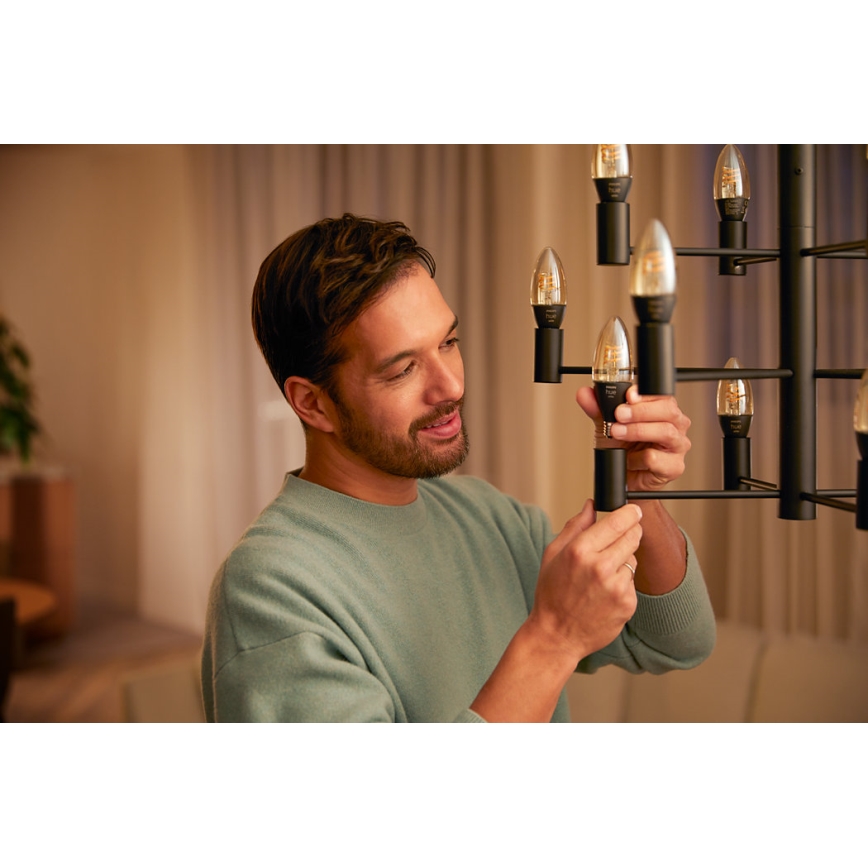 SET 2x LED dimmbare Glühbirne Philips Hue WHITE FILAMENT E14/4,5W/230V 2100K