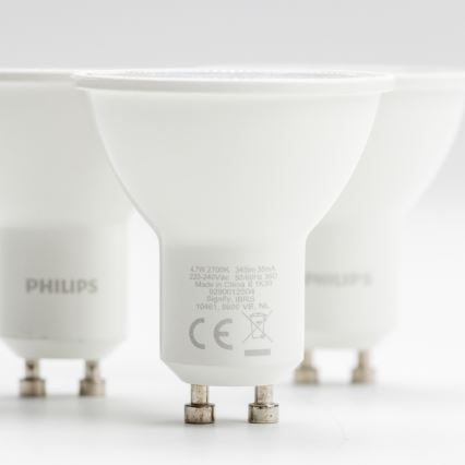 SET 3x LED-Lampe Philips GU10/4,7W/230V 2700K