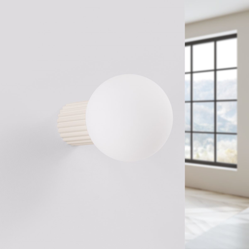 Badezimmer-Wandleuchte HALO 1xG9/8W/230V d 12 cm IP44 cremefarben