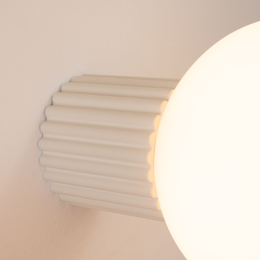 Badezimmer-Wandleuchte HALO 1xG9/8W/230V d 12 cm IP44 cremefarben