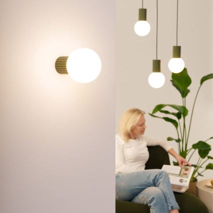 Badezimmer-Wandleuchte HALO 1xG9/8W/230V d 12 cm IP44 grün
