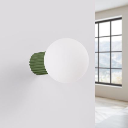 Badezimmer-Wandleuchte HALO 1xG9/8W/230V d 12 cm IP44 grün