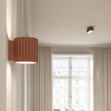 Spotleuchte AURA 2xGX53/10W/230V braun