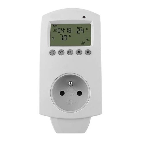 Thermostat mit integrierter 230V-Steckdose