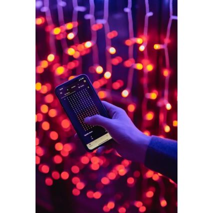 Twinkly - LED RGBW dimmbare Außen-Weihnachtsvorhang CURTAIN 210xLED 6,1m IP44 Wi-Fi
