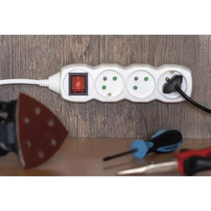 Verlängerungskabel mit Schalter 4-fach 5m weiß