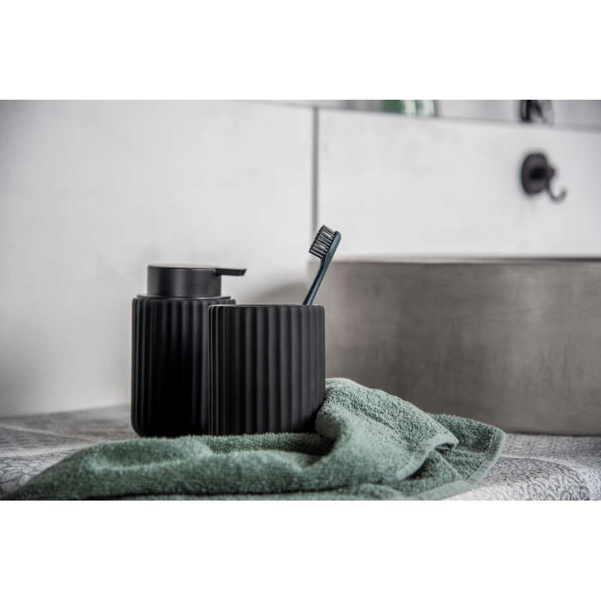 WENKO 24803100 - Becher BELLUNO 8x11 cm schwarz